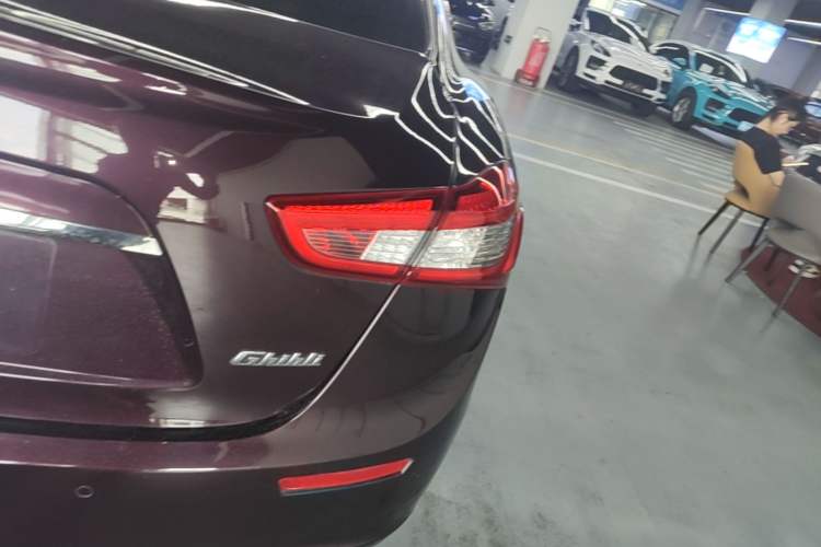 Used Maserati Ghibli 2014 3.0T Standard Edition Exterior 3