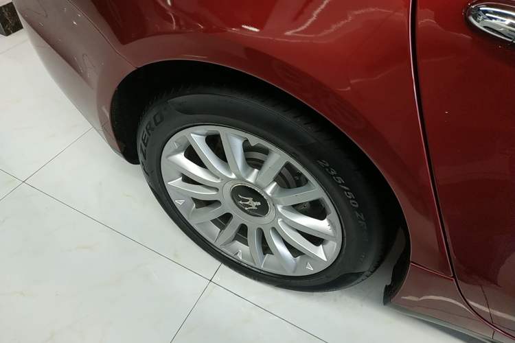 Used Maserati Ghibli 2014 3.0T Standard Edition Exterior 4