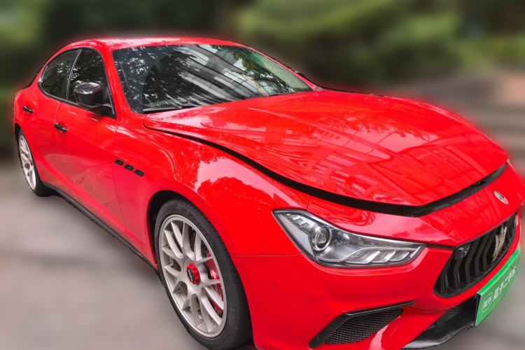 Used Maserati Ghibli 2014 3.0T Standard Edition Front Right 45 Deg