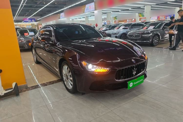 Used Maserati Ghibli 2014 3.0T Standard Edition Front Right 45 Deg