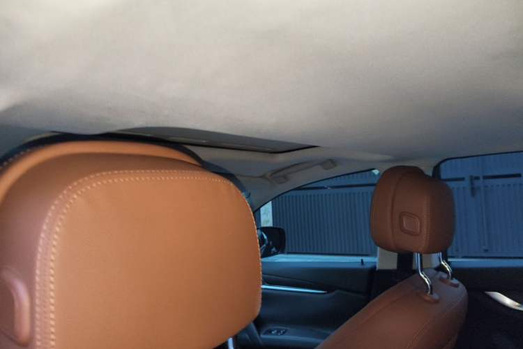 Used Maserati Ghibli 2014 3.0T Standard Edition Headliner