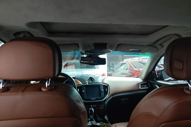 Used Maserati Ghibli 2014 3.0T Standard Edition Headliner