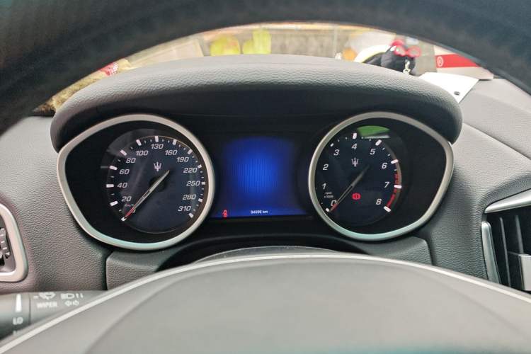 Used Maserati Ghibli 2014 3.0T Standard Edition Instrument Cluster