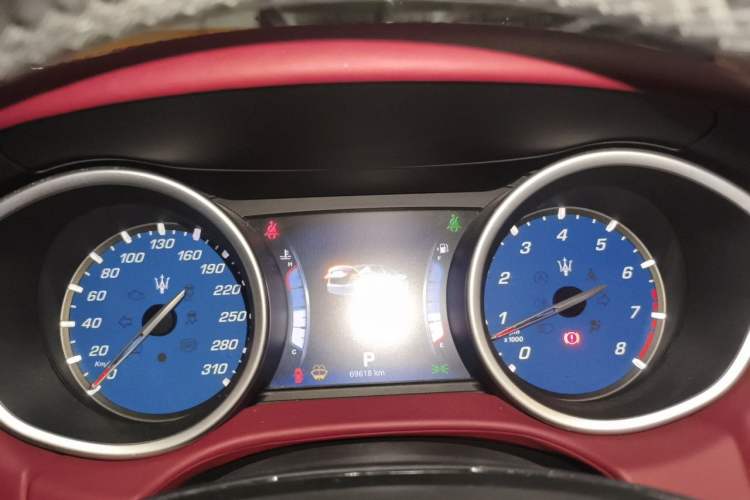 Used Maserati Ghibli 2014 3.0T Standard Edition Instrument Cluster