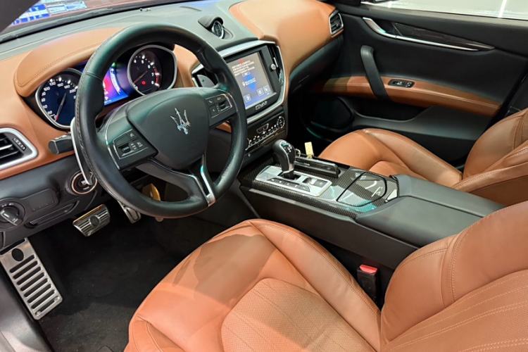 Used Maserati Ghibli 2014 3.0T Standard Edition Interior 1
