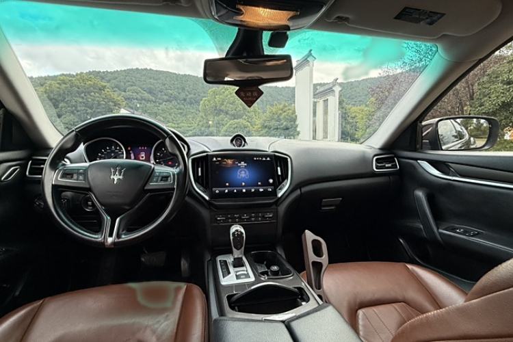 Used Maserati Ghibli 2014 3.0T Standard Edition Interior 1