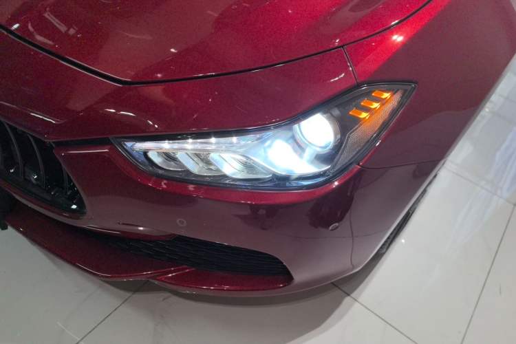 Used Maserati Ghibli 2014 3.0T Standard Edition Left Front Headlight