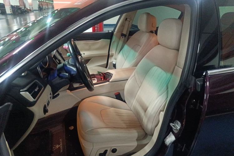 Used Maserati Ghibli 2014 3.0T Standard Edition Left Front Seat
