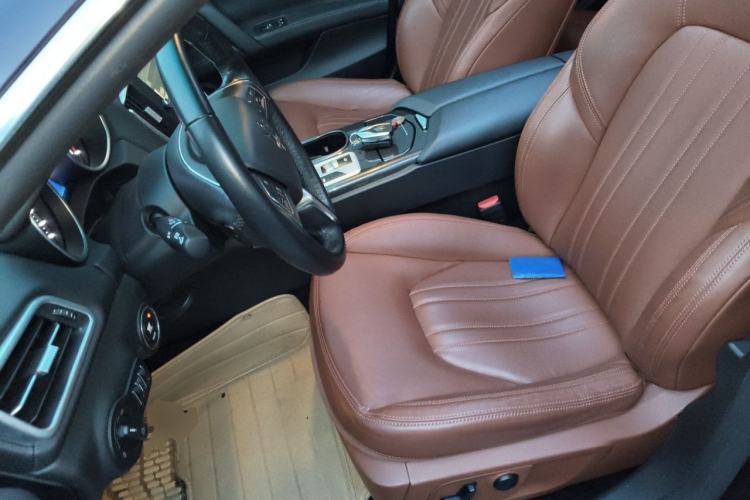 Used Maserati Ghibli 2014 3.0T Standard Edition Left Front Seat