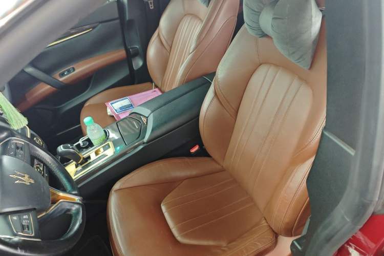 Used Maserati Ghibli 2014 3.0T S Left Front Seat
