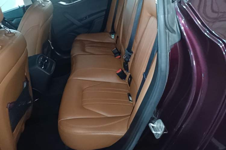 Used Maserati Ghibli 2014 3.0T Standard Edition Left Rear Seat