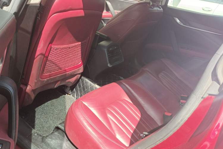 Used Maserati Ghibli 2014 3.0T Standard Edition Left Rear Seat