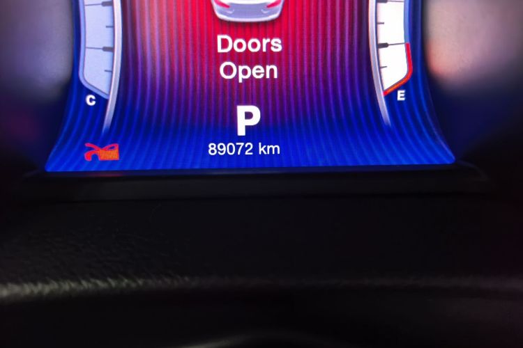 Used Maserati Ghibli 2014 3.0T Standard Edition Odometer Close Up