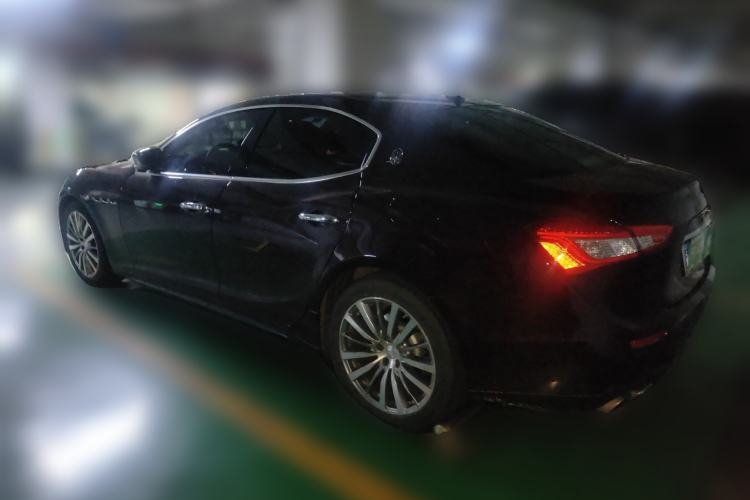Used Maserati Ghibli 2014 3.0T Standard Edition Rear Left 45 Deg
