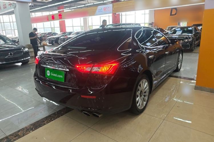 Used Maserati Ghibli 2014 3.0T Standard Edition Rear Right 45 Deg