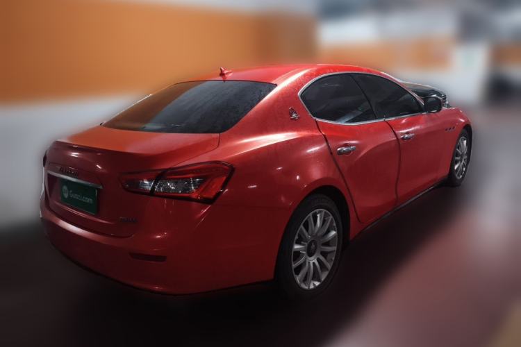 Used Maserati Ghibli 2014 3.0T Standard Edition Rear Right 45 Deg