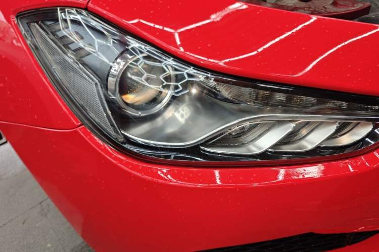 Used Maserati Ghibli 2014 3.0T S Right Front Headlight