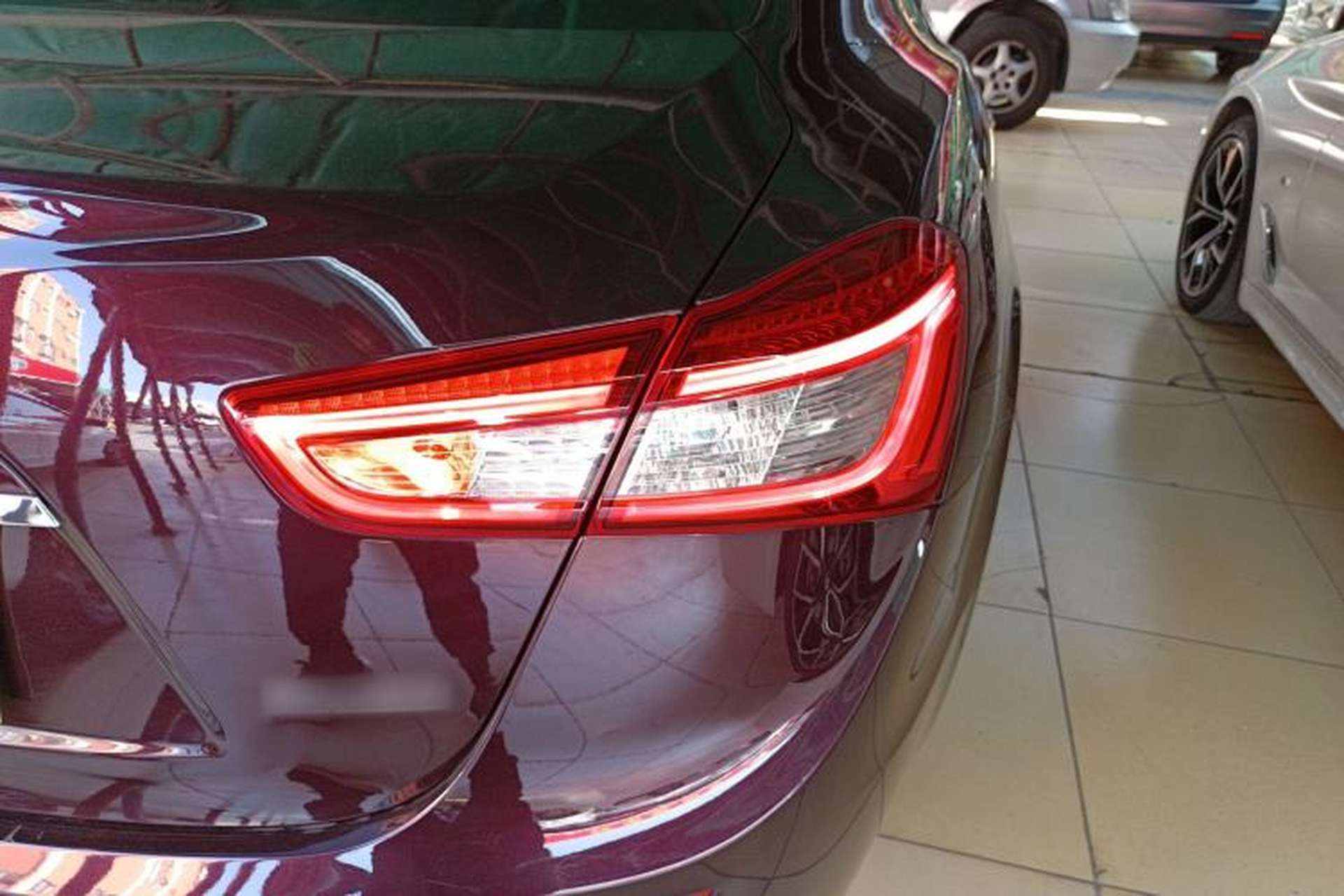 Used Maserati Ghibli 2014 3.0T Standard Edition Right Rear Taillight