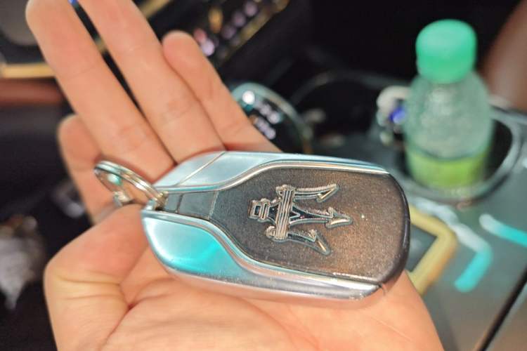 Used Maserati Ghibli 2014 3.0T S Vehicle Key