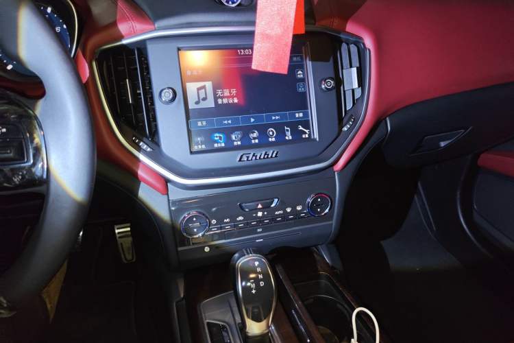 Used Maserati Ghibli 2014 3.0T Standard Edition Audio And AC Panel