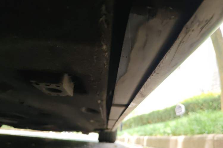 Used Maserati Ghibli 2014 3.0T Standard Edition Chassis Rear Right