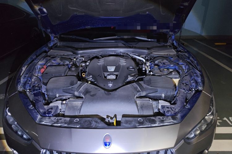 Used Maserati Ghibli 2014 3.0T Standard Edition Engine Bay