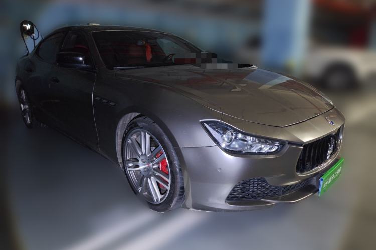 Used Maserati Ghibli 2014 3.0T Standard Edition Front Right 45 Deg