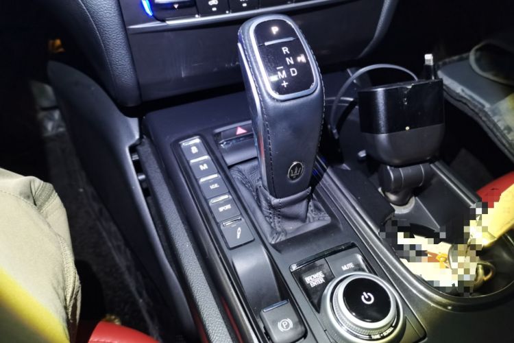 Used Maserati Ghibli 2014 3.0T Standard Edition Gear Lever