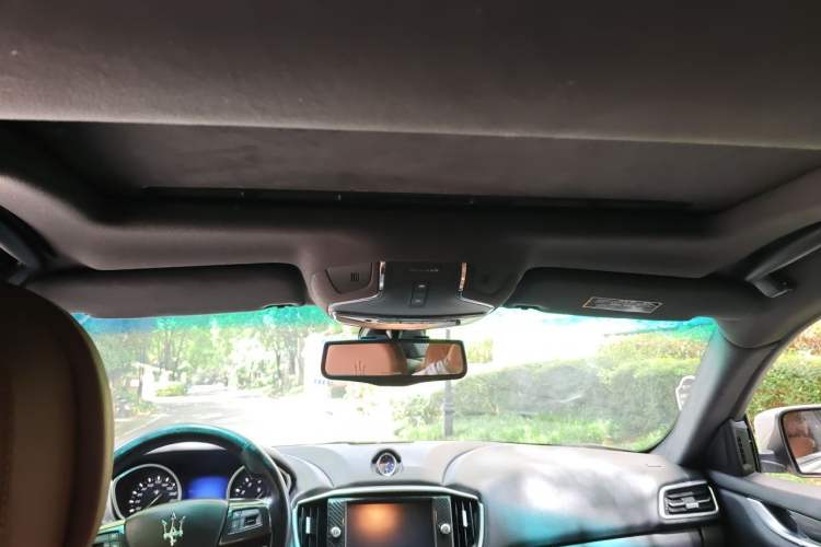 Used Maserati Ghibli 2014 3.0T Standard Edition Headliner