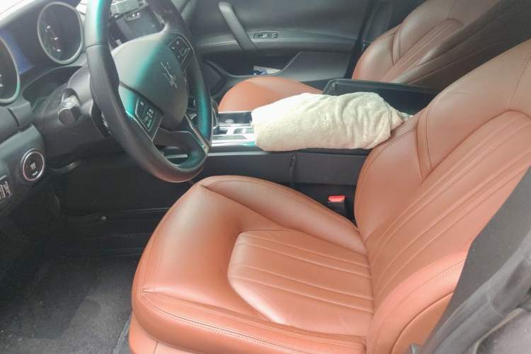 Used Maserati Ghibli 2014 3.0T Standard Edition Left Front Seat