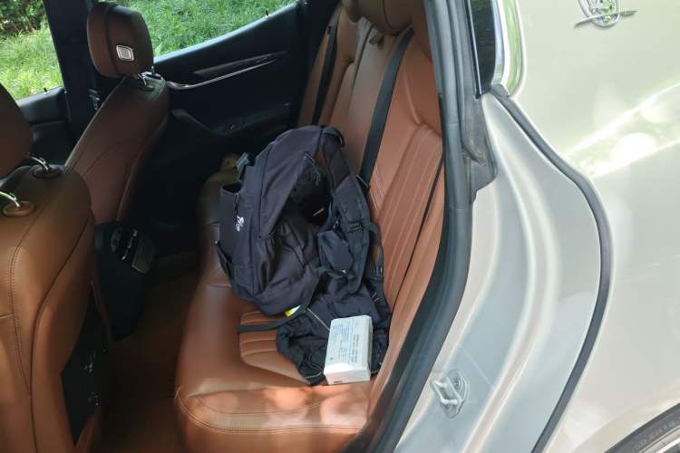 Used Maserati Ghibli 2014 3.0T Standard Edition Left Rear Seat