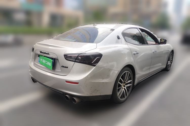 Used Maserati Ghibli 2014 3.0T Standard Edition Rear Right 45 Deg