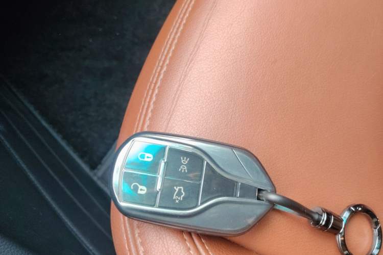 Used Maserati Ghibli 2014 3.0T Standard Edition Vehicle Key