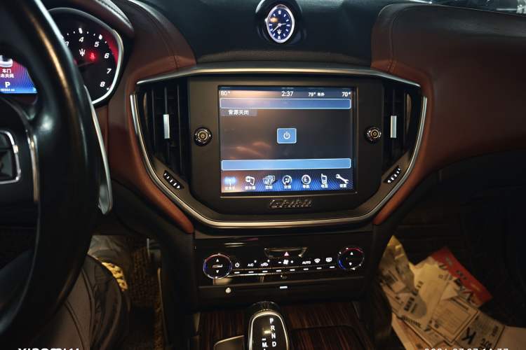 Used Maserati Ghibli 2014 3.0T S Q4 Audio And AC Panel
