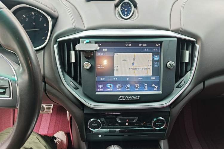 Used Maserati Ghibli 2014 3.0T Standard Edition Audio And AC Panel