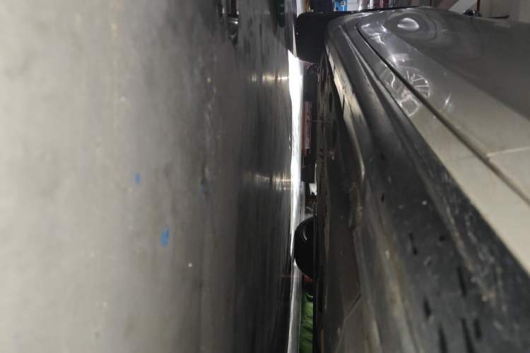 Used Maserati Ghibli 2014 3.0T Standard Edition Chassis Front Right
