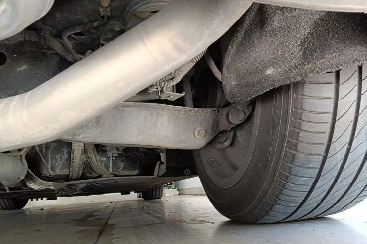Used Maserati Ghibli 2014 3.0T Standard Edition Chassis Rear Right