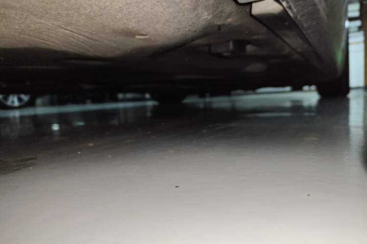 Used Maserati Ghibli 2014 3.0T Standard Edition Chassis Rear Right
