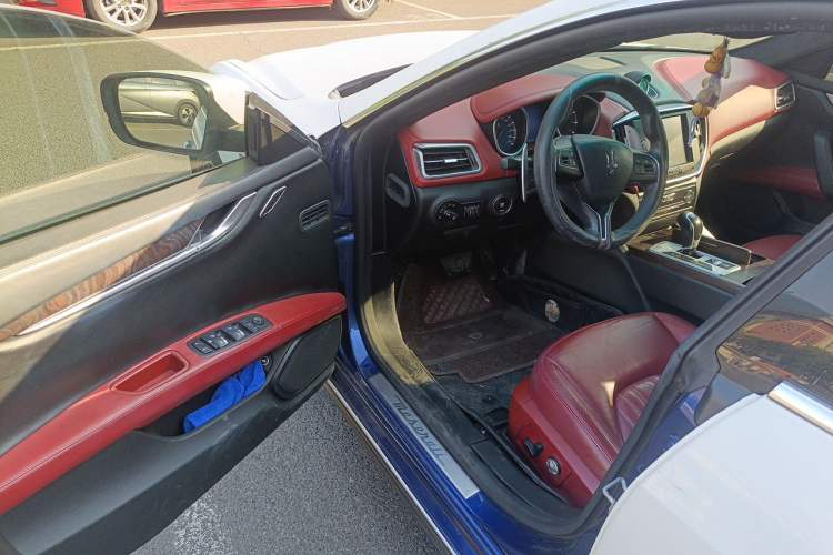 Used Maserati Ghibli 2014 3.0T Standard Edition Driver Seat