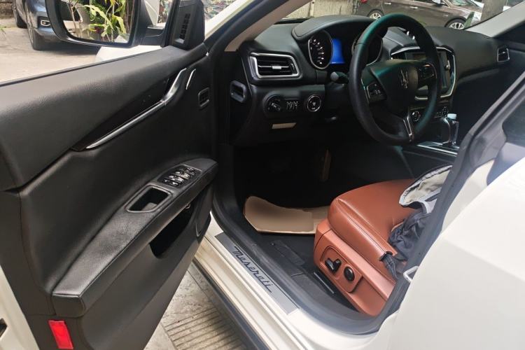 Used Maserati Ghibli 2014 3.0T Standard Edition Driver Seat