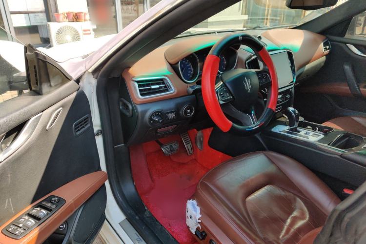 Used Maserati Ghibli 2014 3.0T Standard Edition Driver Seat