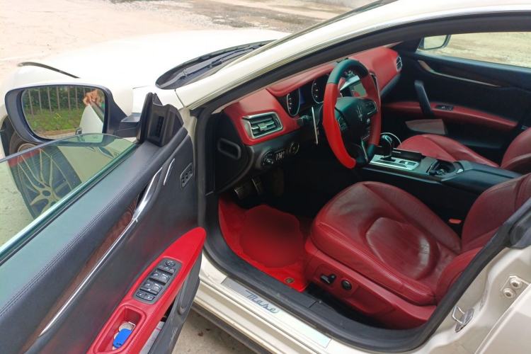Used Maserati Ghibli 2014 3.0T S Driver Seat