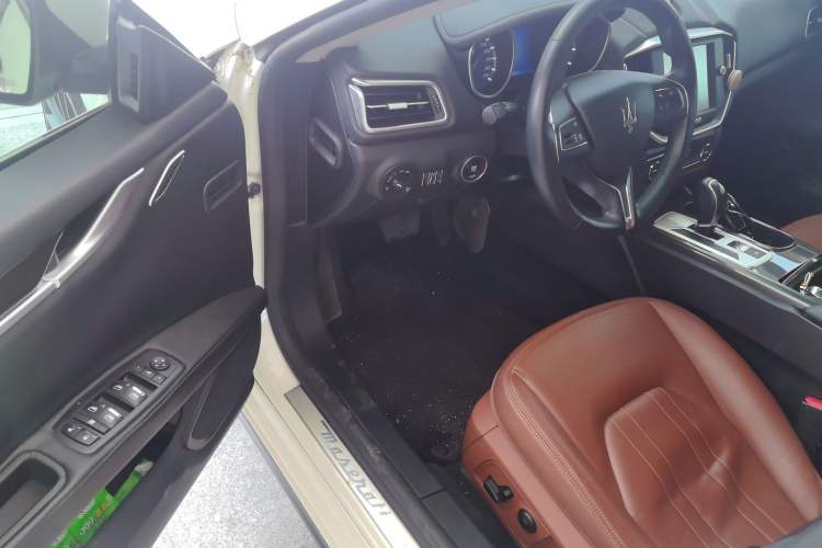 Used Maserati Ghibli 2014 3.0T Standard Edition Driver Seat