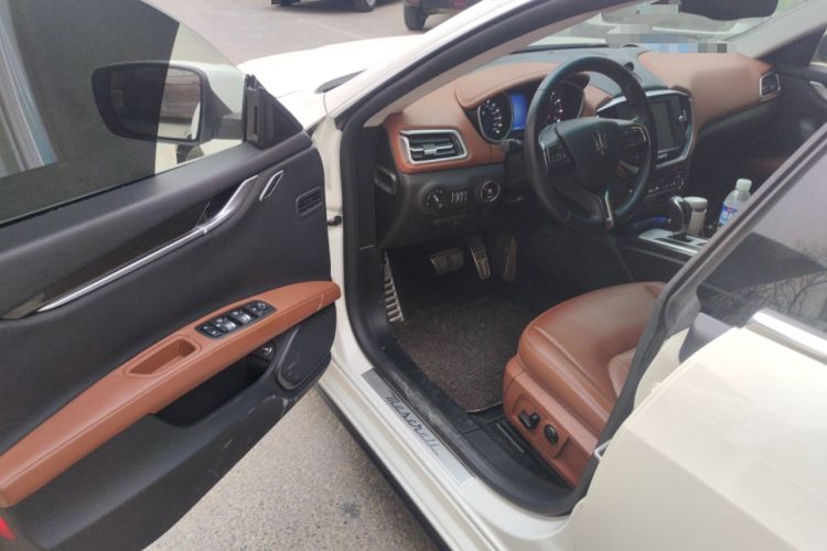 Used Maserati Ghibli 2014 3.0T Standard Edition Driver Seat