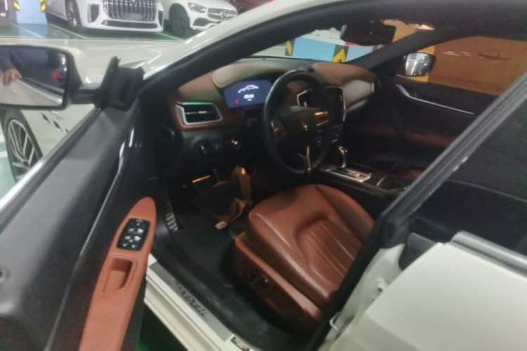 Used Maserati Ghibli 2014 3.0T Standard Edition Driver Seat