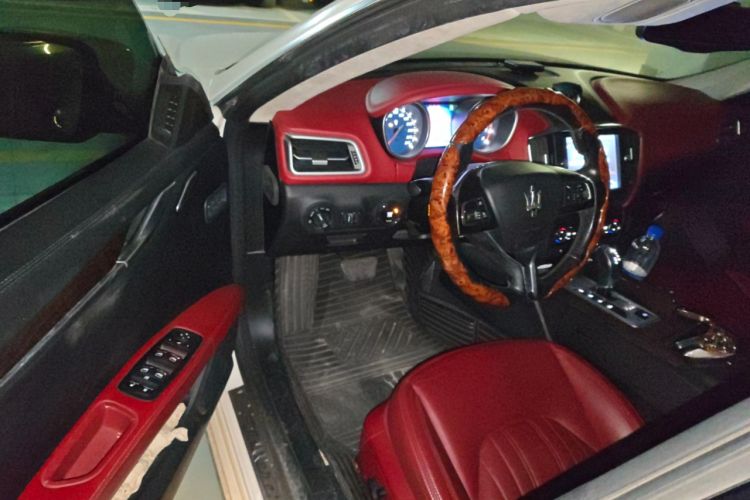 Used Maserati Ghibli 2014 3.0T Standard Edition Driver Seat