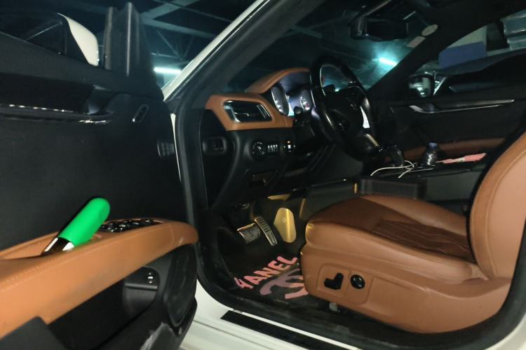 Used Maserati Ghibli 2014 3.0T Standard Edition Driver Seat