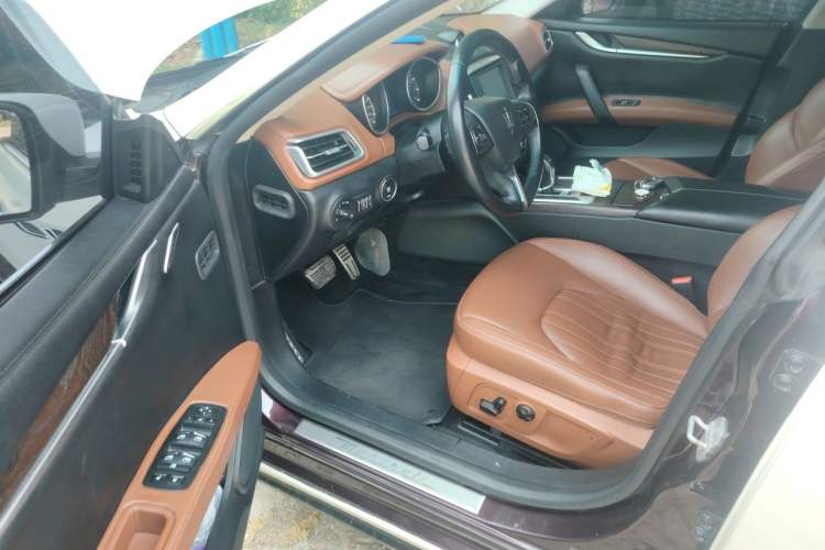Used Maserati Ghibli 2014 3.0T Standard Edition Driver Seat
