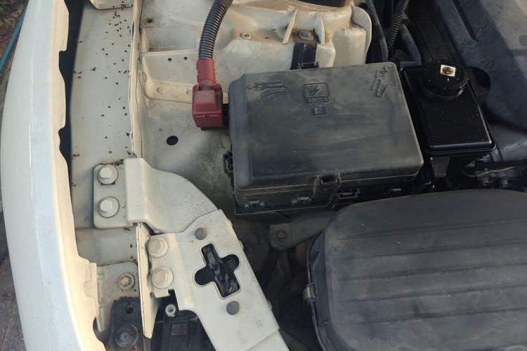 Used Maserati Ghibli 2014 3.0T Standard Edition Engine Bay Right