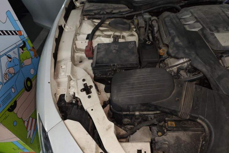 Used Maserati Ghibli 2014 3.0T Standard Edition Engine Bay Right